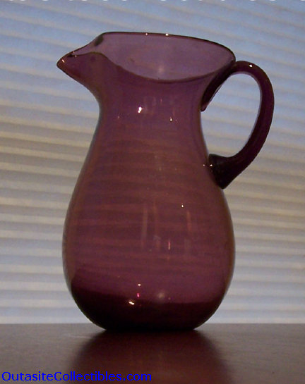 outasite!!_collectibles_vintage_blenko_amethyst_glass_pitcher001002.jpg