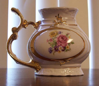 outasite!!_collectibles_vintage_china_pottery_porcelain_main001008.jpg