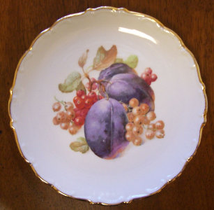 outasite!!_collectibles_vintage_china_pottery_porcelain_main002010.jpg