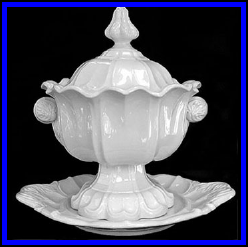 outasite!!_collectibles_vintage_porcelain_bell_currier_and_ives_bicentennial_retro001003.gif