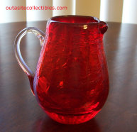 outasite_collectibles_vintage_glass_pitchers_main001008.jpg