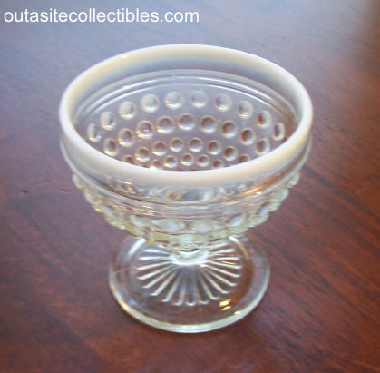 outasite!!_collectibles_vintage_moonstone_sherbet_bowl_anchor_hocking001002.jpg